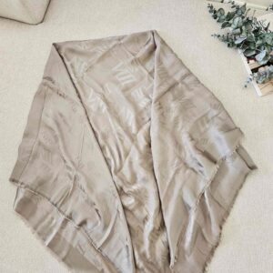 روسری گلنار